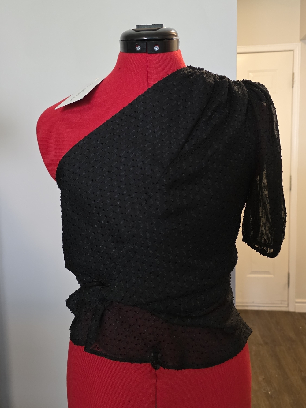 Heartloom Black One-Shoulder Swiss Dot Women’s Top